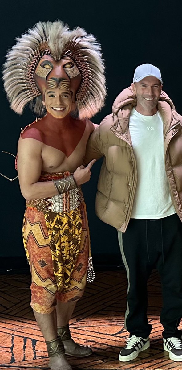 Pedazo de visita que tuvimos hoy.
#Zidane