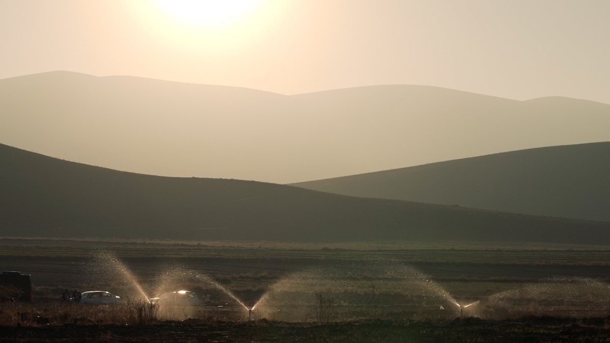 WorldBankWater's tweet photo. Through the Water Circularity and Efficiency Project, Türkiye is reusing treated wastewater for irrigation—conserving scarce resources and protecting rural communities from the impacts of droughts. https://t.co/rCzkbv6J8R
#ClimateSmartTurkiye https://t.co/lFEkkFgfZq