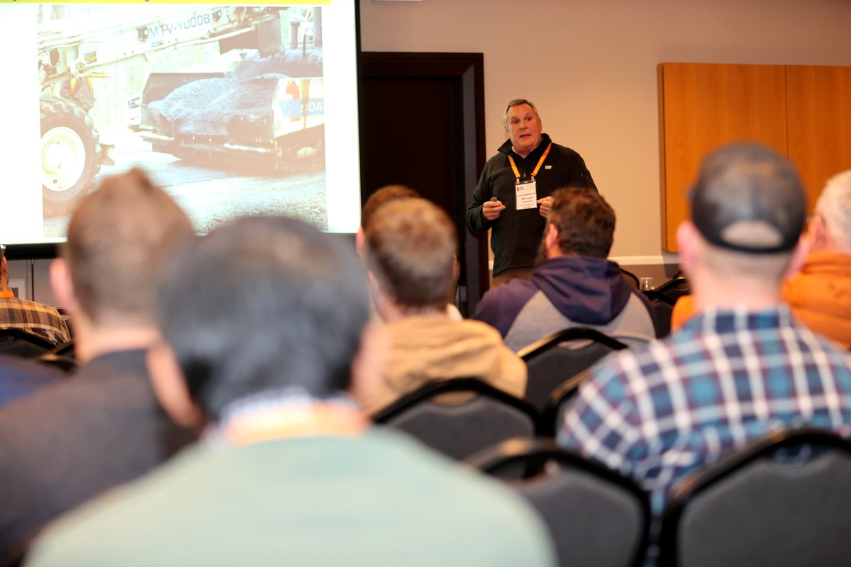 Last Technical sessions of the afternoon. <a href="/CaterpillarInc/">CaterpillarInc</a>  Territory Manager Marcello Lirusso speaks to a full room and <a href="/kiewitcorp/">Kent Grisham</a> Associate Dir Devon Stephenson and Alt Delivery Mng Glen Arthur speak on the All Season Road in NWT. <a href="/SaskHeavy/">Sask Heavy</a>  <a href="/LippShantel/">Shantel Lipp</a>