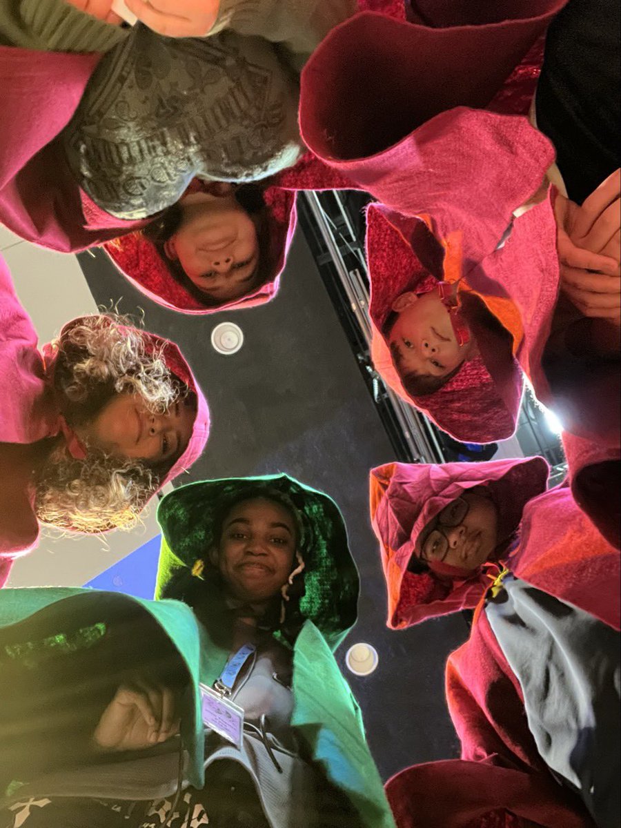 HHS Theatre tweet media