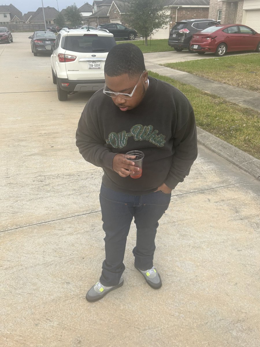 tymontrell's tweet photo. https://t.co/8br5WRSipa