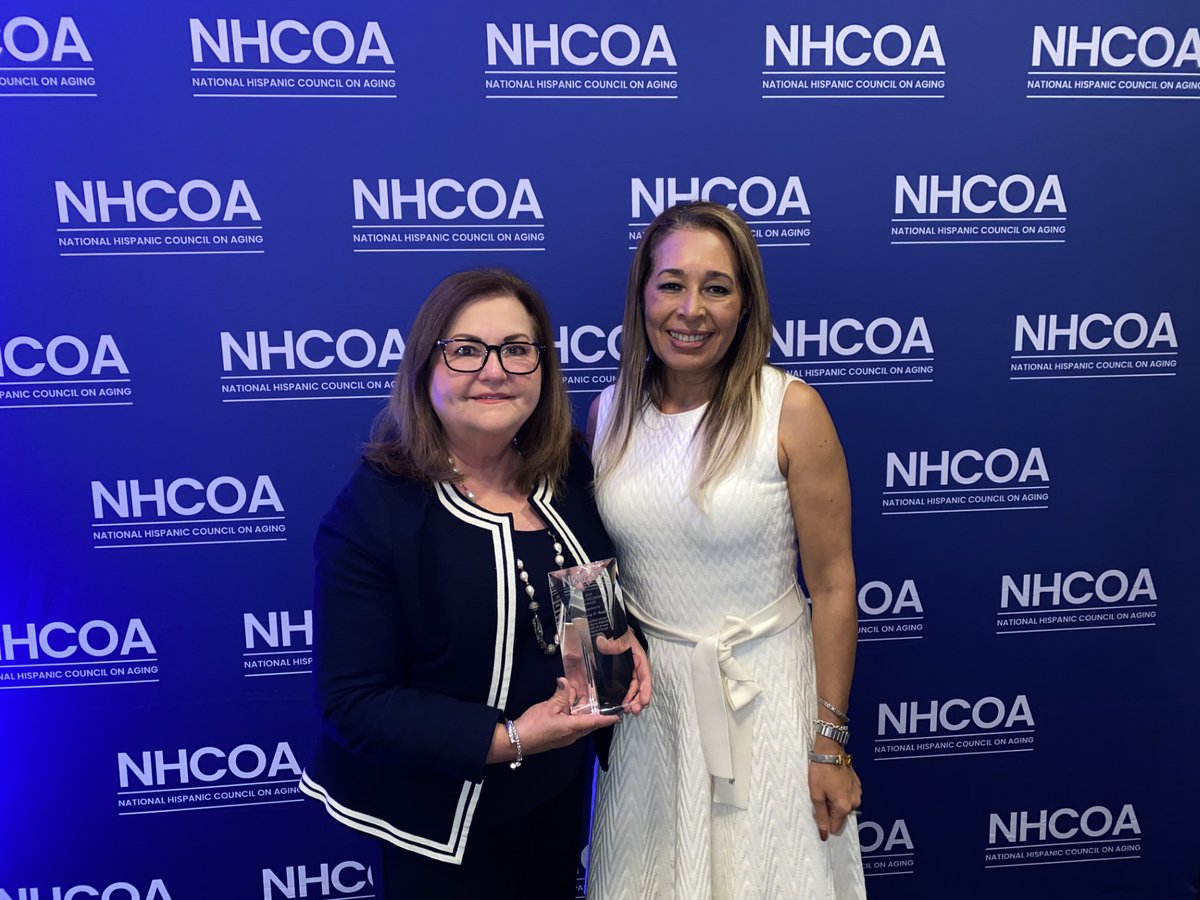 Executive Director of the USC Roybal Institute on Aging receives the 2024 Research Award from the National Hispanic Council on Aging.  Congratulations, Dr. Aranda, for the recognition of your ground-breaking research!  Thank you Dr. Yanira Cruz, for your leadership of NHCOA!