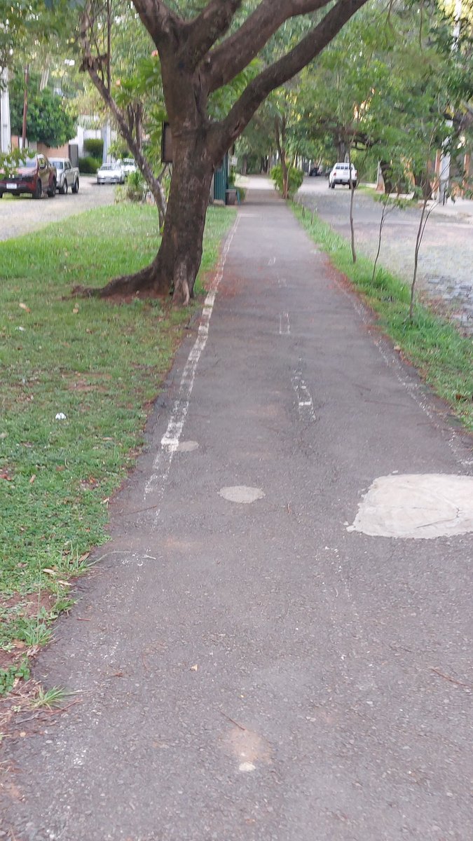 Hiran515487328's tweet image. Buueenaass taardeess. 
           #HcSystem