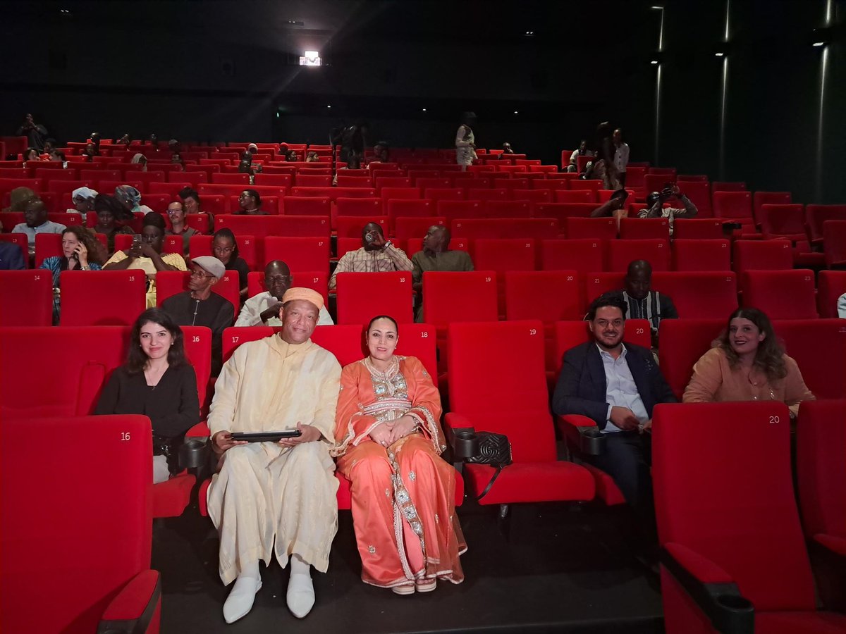 MoroccoInSEN's tweet photo. 3/12/24
SEM @nacirih12 a pris part à la 9ème édition du Festival International du Film de Bruxelles (#FIFB) qui accueille, à #Dakar, le #Maroc comme pays Invité d’honneur, en présence de personnalités d’horizons divers dont M. Leocata Salvatore, administrateur dudit festival& https://t.co/Ks48dednFS
