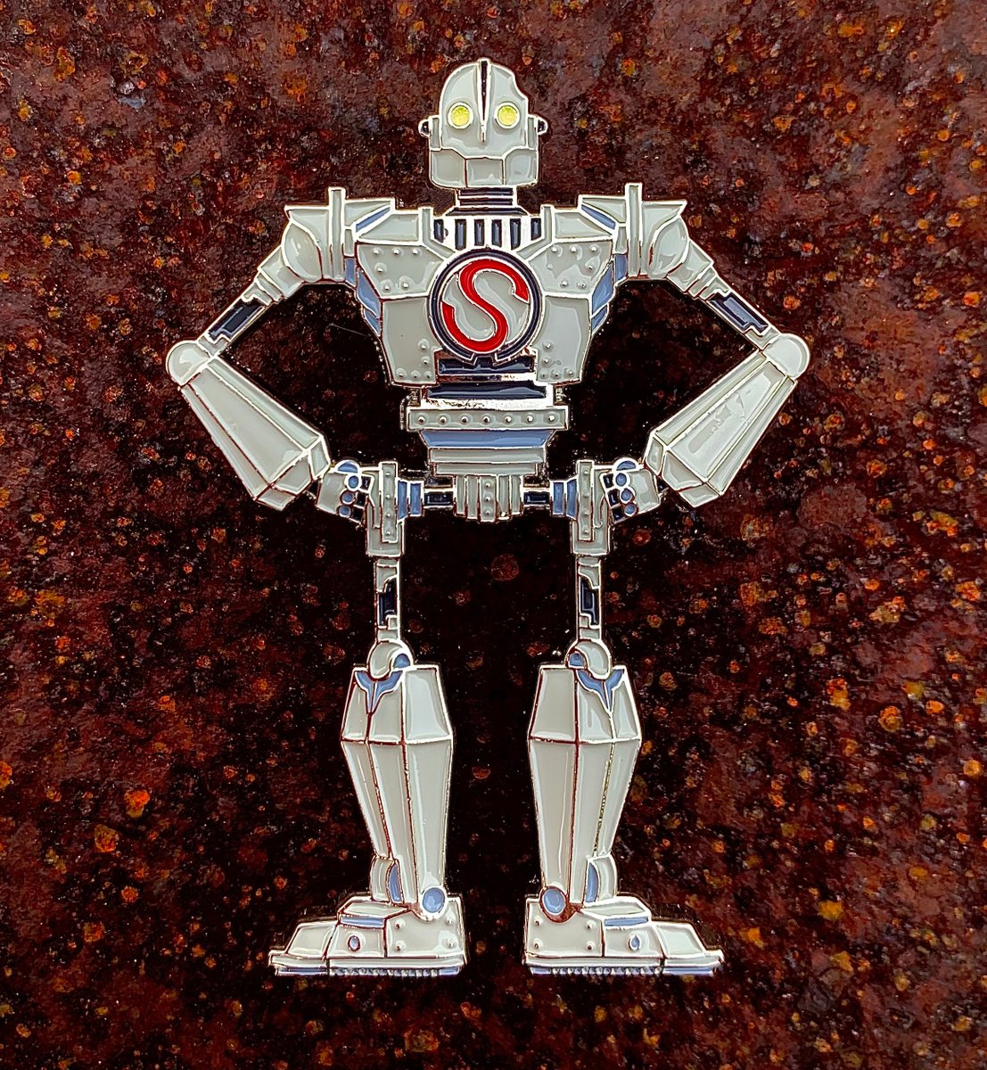 RoninWind's tweet photo. We're running a MASSIVE, week-long sale for 25% off everything, including #IronGiant 25th Anniversary pins, our brand new #SilkRoad logo pins, &amp; more. No code necessary.

Check it: https://t.co/5QvmogqvYh https://t.co/k6UMHzI2Jf