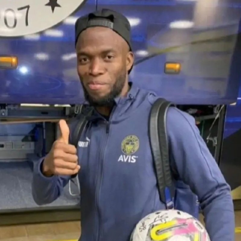 Irfan Can verlängert, Tadic möchte bleiben, En nesyri bleibt und Talisca Gespräche verlaufen positiv