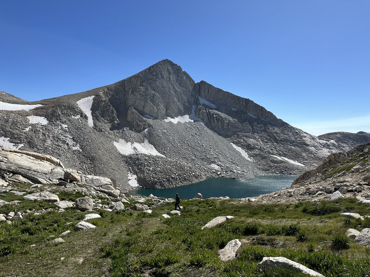 SeanCasserly's tweet image. Mt Gabb (13,741 ft)
Mosquito Flat -&amp;gt; Cox Col -&amp;gt; Italy Pass -&amp;gt; Pine Creek
#summitswagger #peakbagger