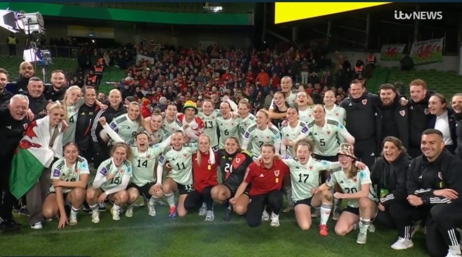 Katie Sands tweet media