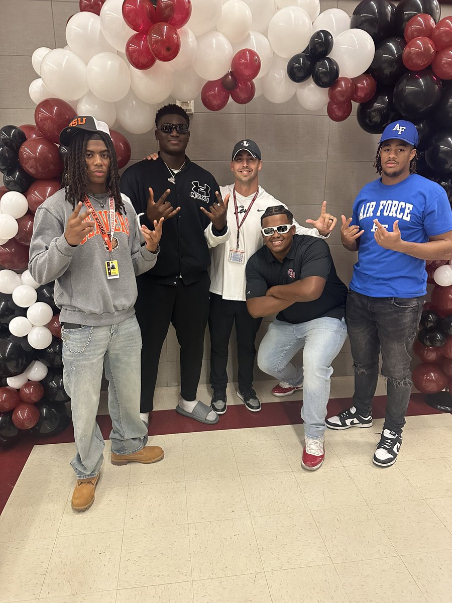 Stu Johnson tweet media