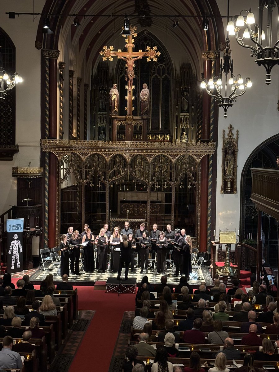 A lovely evening of Carols, music, readings along with mulled wine, mince pies, Kriss Akabusi and Wayne Sleep in aid and support of <a href="/ProstateUK/">Prostate Cancer UK</a> in Knightsbridge