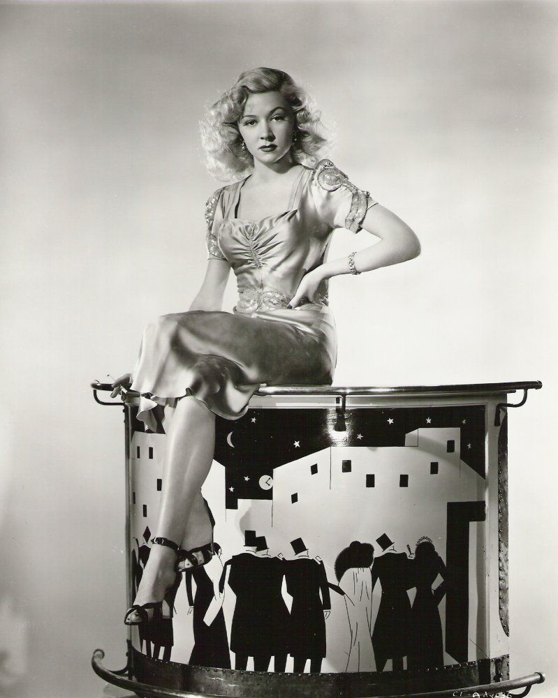 Noirchick In Old Hollywood tweet media