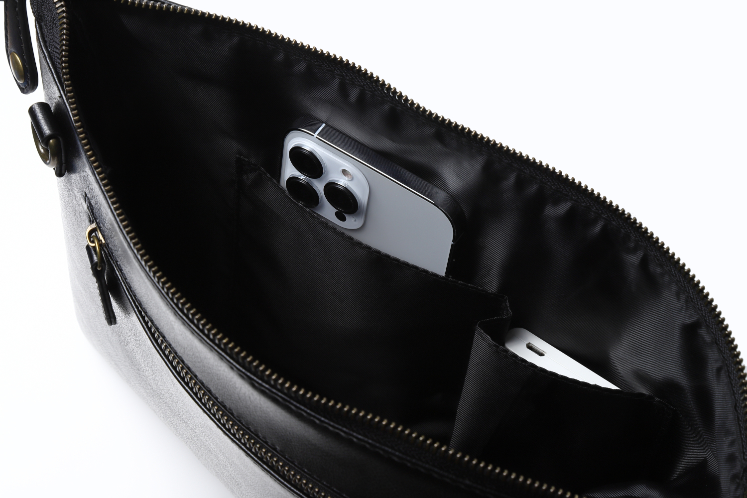 【新品】UYBAG ショルダーバッグ 本革　【70%オフ】 UYBAG(ユーワイバッグ) (@uybag_official) / X