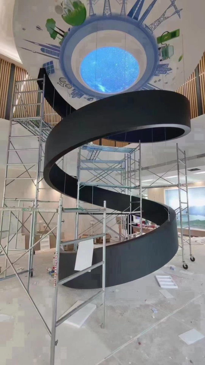 OneledYu156786's tweet image. We are ONELED factory
💐Soft LED screen💐
Today
let&apos;s share some display screens that have strange
And attractive shapes.
Find  more details,Please contact me.
☎️Whatsapp +8618946452946
#pantallasdeled #pantallaselectronicas #pantallasdeledgigantes #alquilerdepantallasled #ONELED