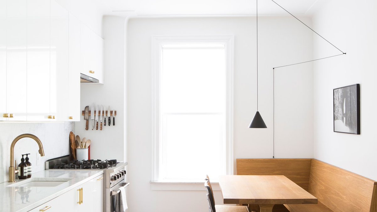 CenCalRealtyGrp's tweet photo. Decorating small spaces can be tricky, but style doesn’t have to suffer. Whether in a studio or embracing minimalism, this guide shows you how to make the most of your space! 😉

#InteriorDesign
 https://t.co/4H1VFz25yV https://t.co/KL2s0xgWzP