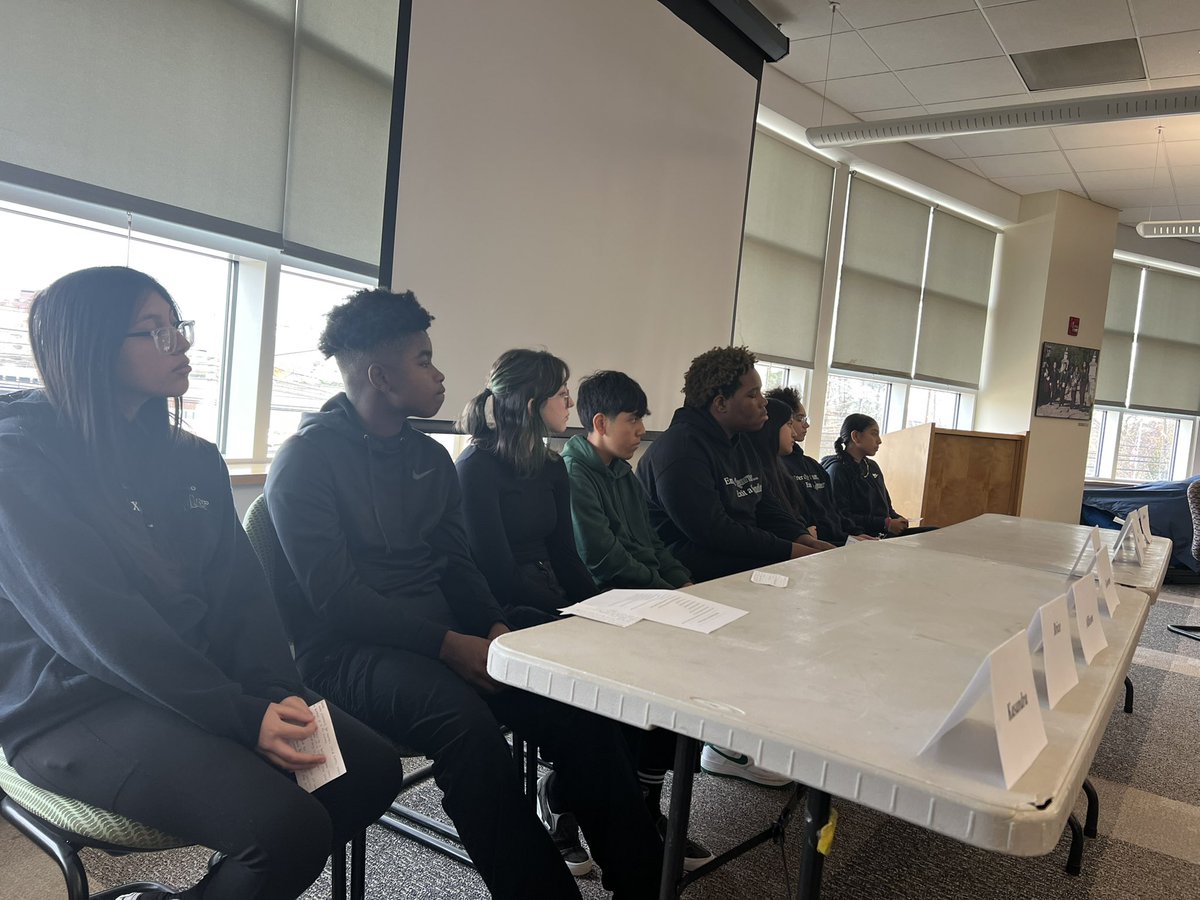 Amy Rock tweet media