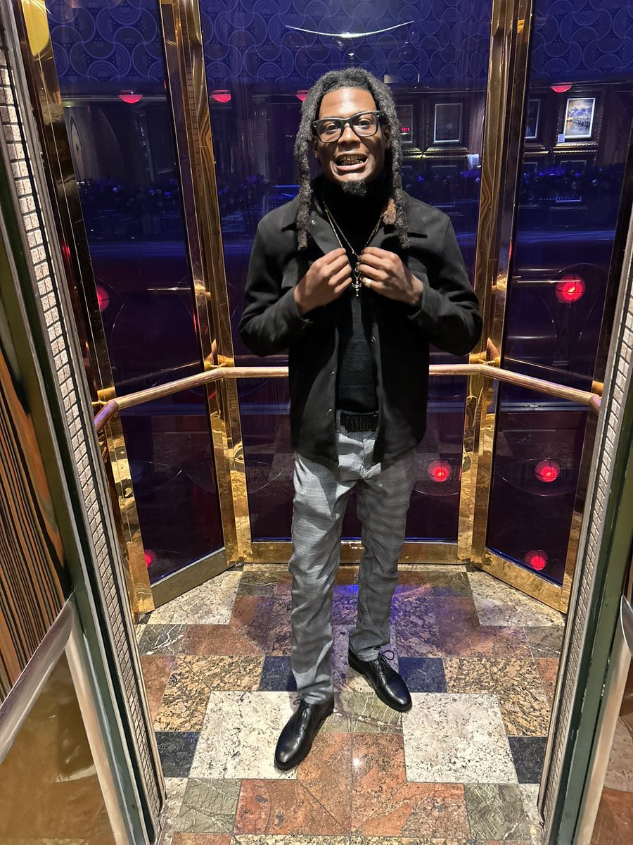 C5ivefrom438's tweet photo. All Blakk attire No murda for hire 🖤🎋🕷️ #LLC30 #KatchEmStretchEm https://t.co/gBUICZRwYW