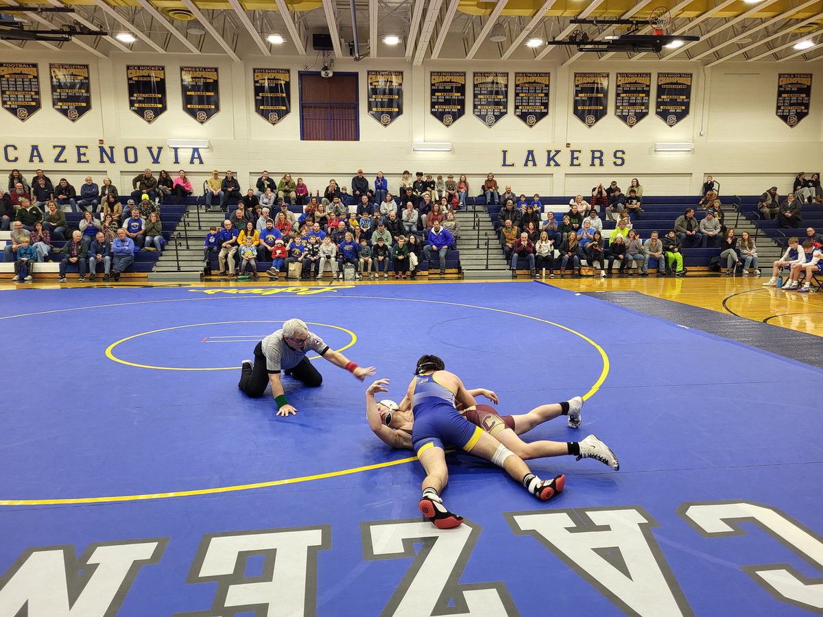 Caz hosting Canastota in a non-league dual meet at Caz. H.S., nice crowd on hand for some Madison County bragging rights!
#GoLakers <a href="/blackwell_phil/">Phil Blackwell</a> <a href="/CazAthleticAssn/">Cazenovia Athletic Association</a>