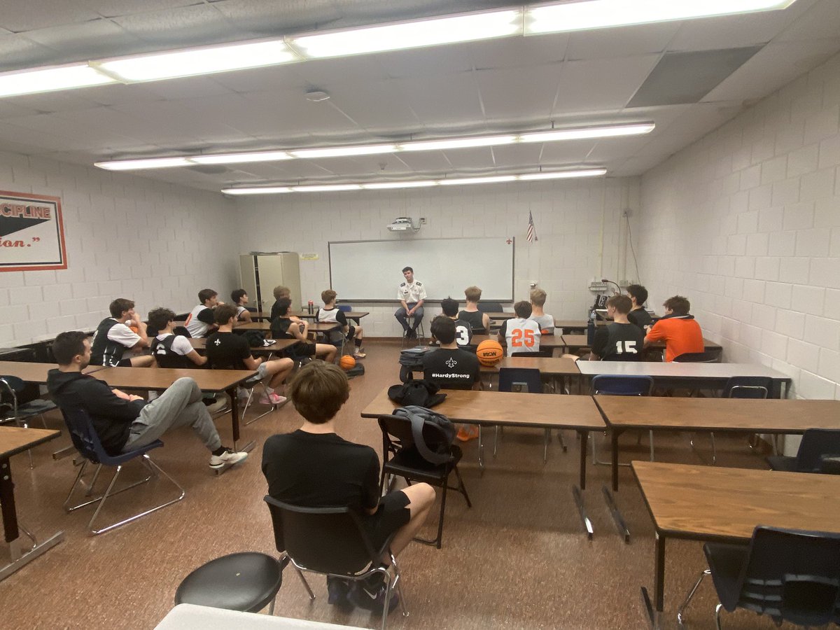 It was great to have former Saint and current West Point cadet, Michael Weaver, join us over break to talk with our guys about his experiences. We talk about selflessness and playing for each other, there’s no greater example of that than his sacrifice. #SaintsFamily⚜️