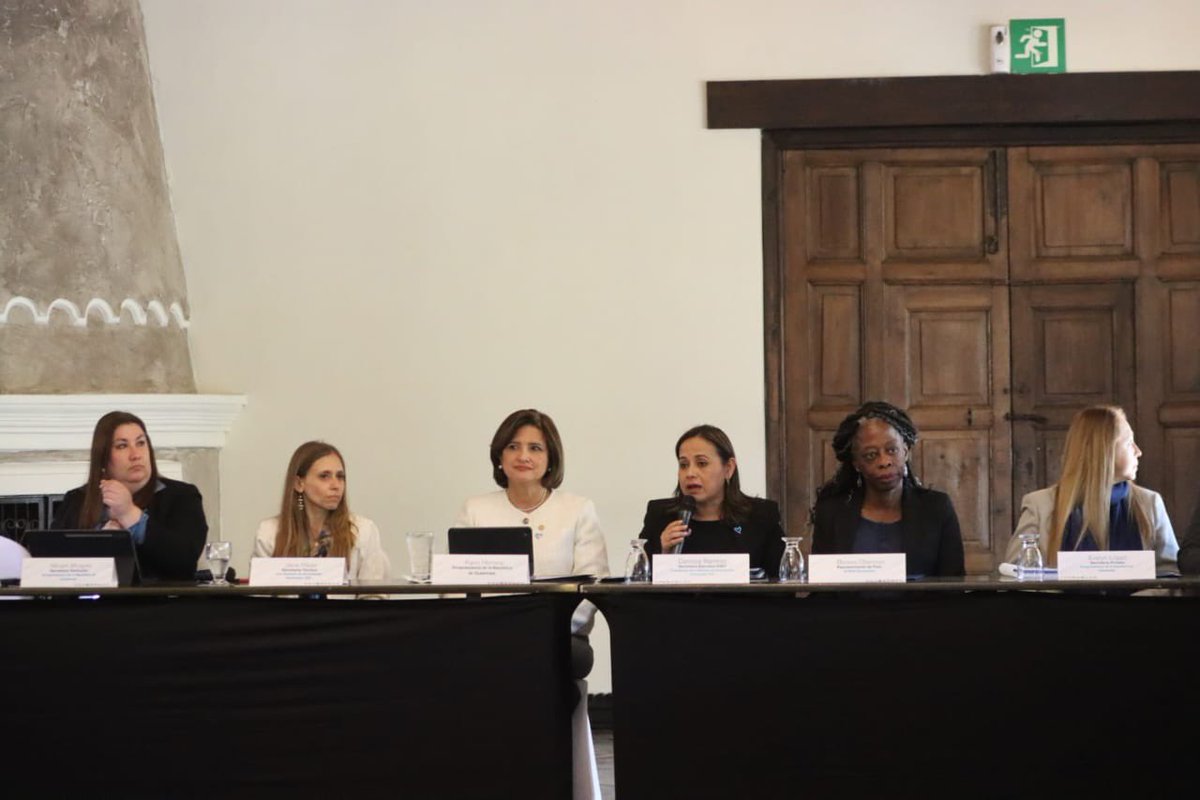 OEA_SegPublica's tweet photo. Esta semana participamos en el congreso internacional sobre trata organizado por @secretariasvet, actual presidencia pro tempore del proceso. Compartimos sobre el mecanismo de reunión de autoridades nacionales de la #OEA como un espacio para fomentar colaboración en la región. https://t.co/fcqDBzFW6T