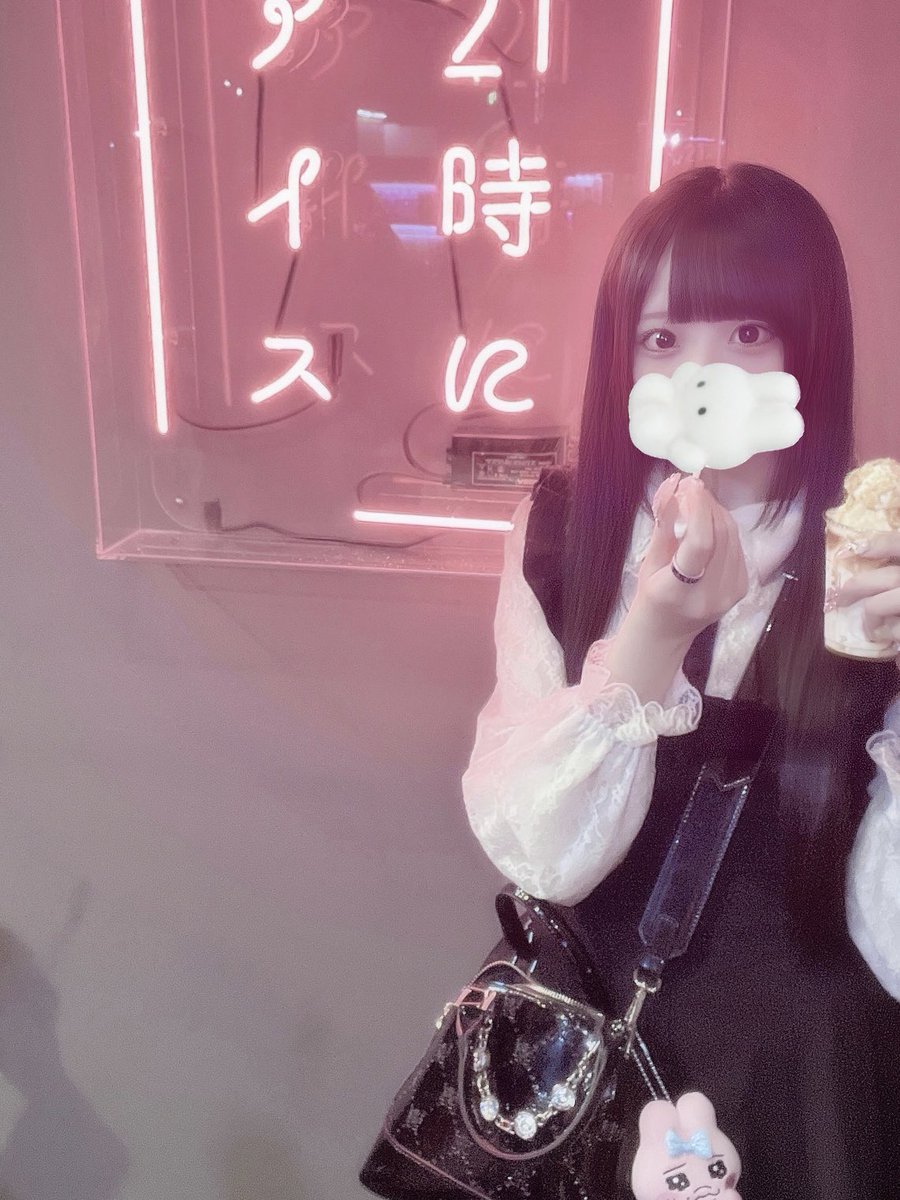 はじめまして♡萌乃あもです＞ω＜
レンタルかのじょ始めました🎀

ふたりだけのたのしい思い出たくさんつくりたいです❕まだまだ新人かのじょですがよろしくお願いします🐰♡

ライン♡ lin.ee/0akdvmc

#レンタル彼女 #コイカノ関西