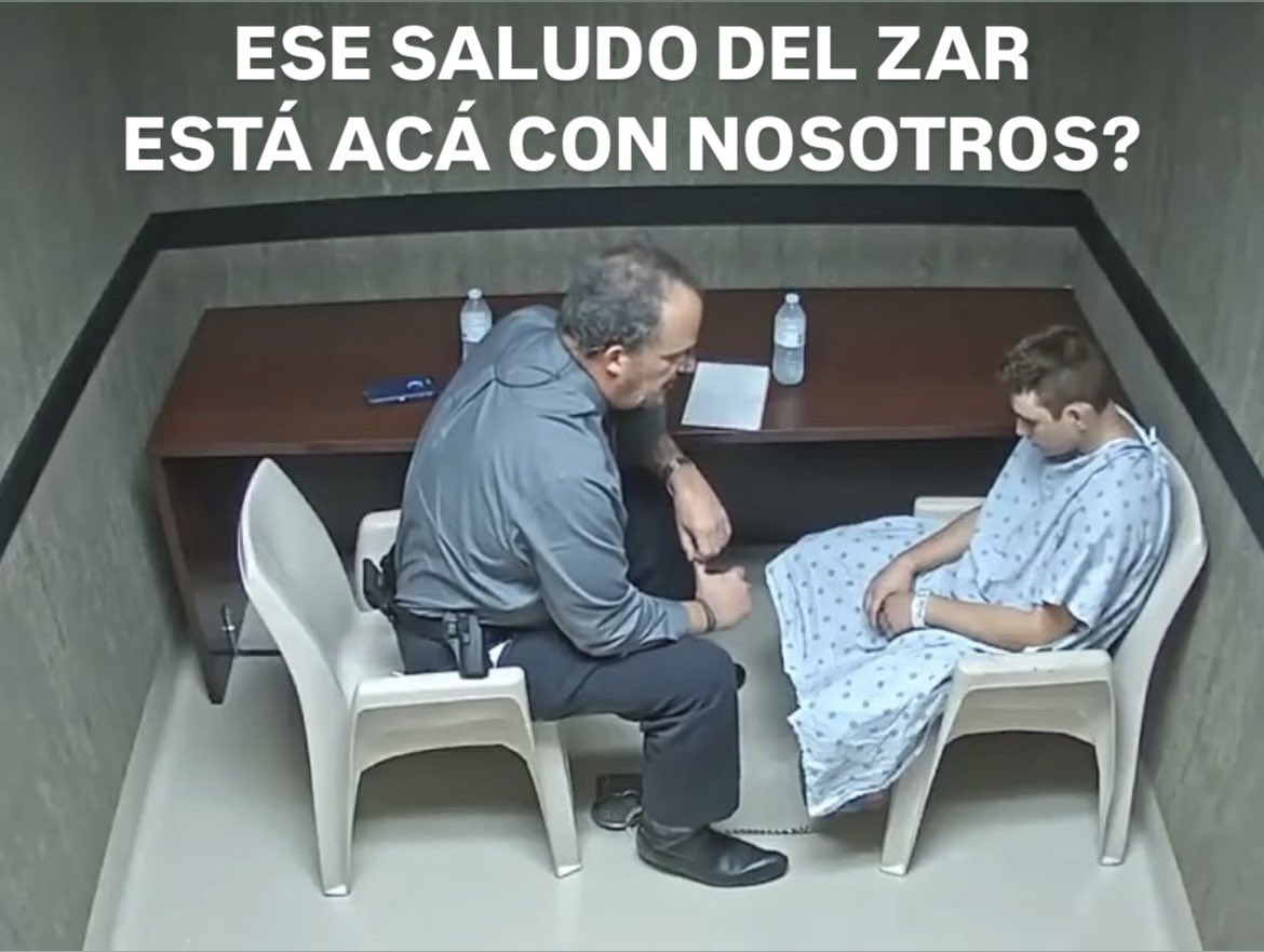 sebasmoro's tweet photo. @LeanZicca yo dsps de escuchar tres veces el último episodio https://t.co/C4PXv3wSNB