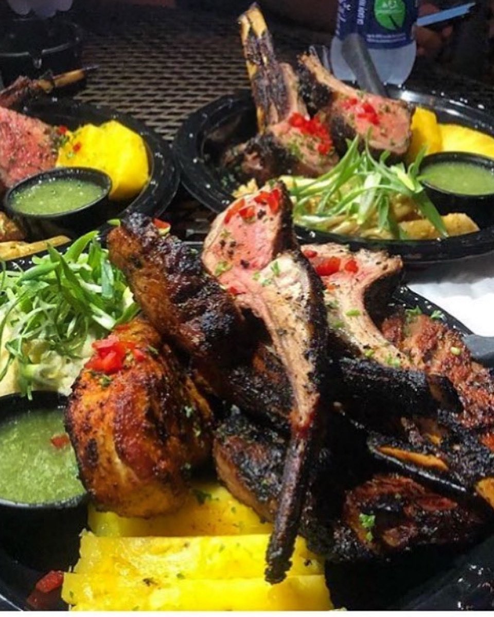 MeatMojo's tweet photo. Steak Night is on tonight at Pimlico Irish Pub. 810 Waugh Dr. Until 11pm https://t.co/EvzISQO4Fd