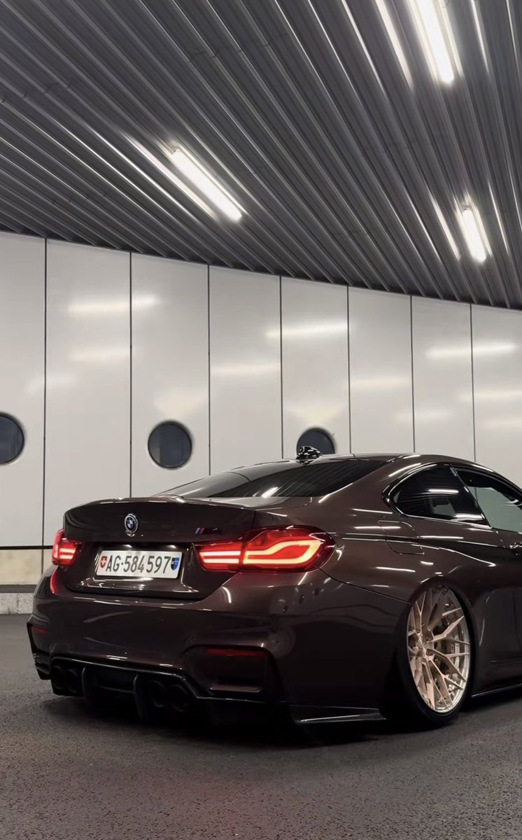 gönne ihm den m4 aus tiefstem herzen aber mir mehr