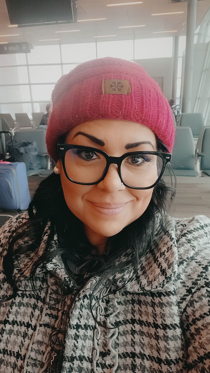 On my way to Dragonsteel Nexus24!! Woot! 🎉🙌🏽✨
#DSNX24