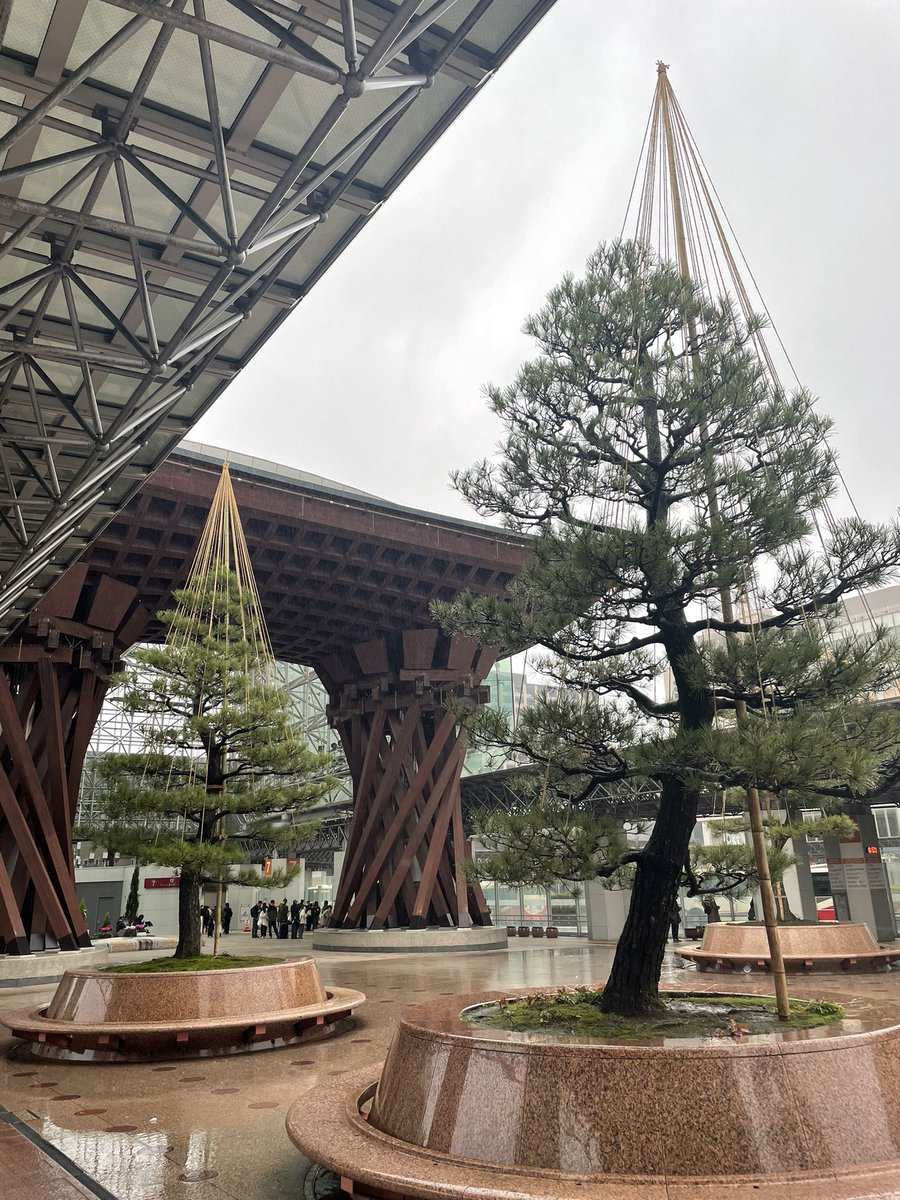 poteyaism's tweet photo. 相変わらずの天気！懐かしき、、、。 https://t.co/l4DNgmwOsn
