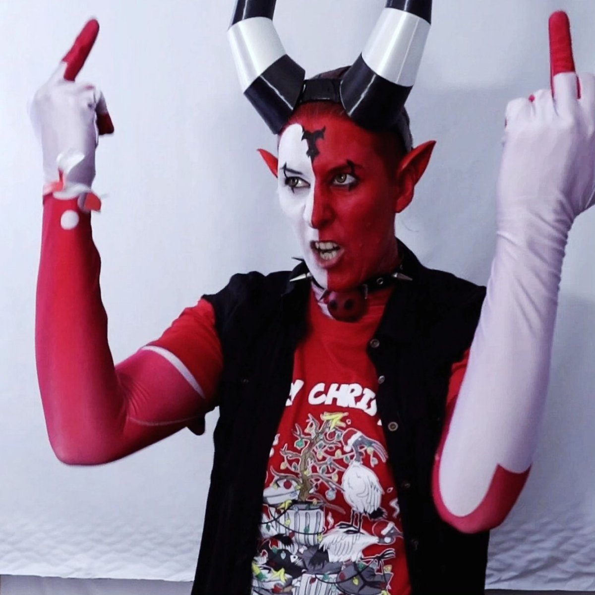 sm_downunder's tweet photo. Happy festive season fuckers! 
❤️ Blitzø 
#Blitzo #blitzocosplay https://t.co/jd4vR4Emvx