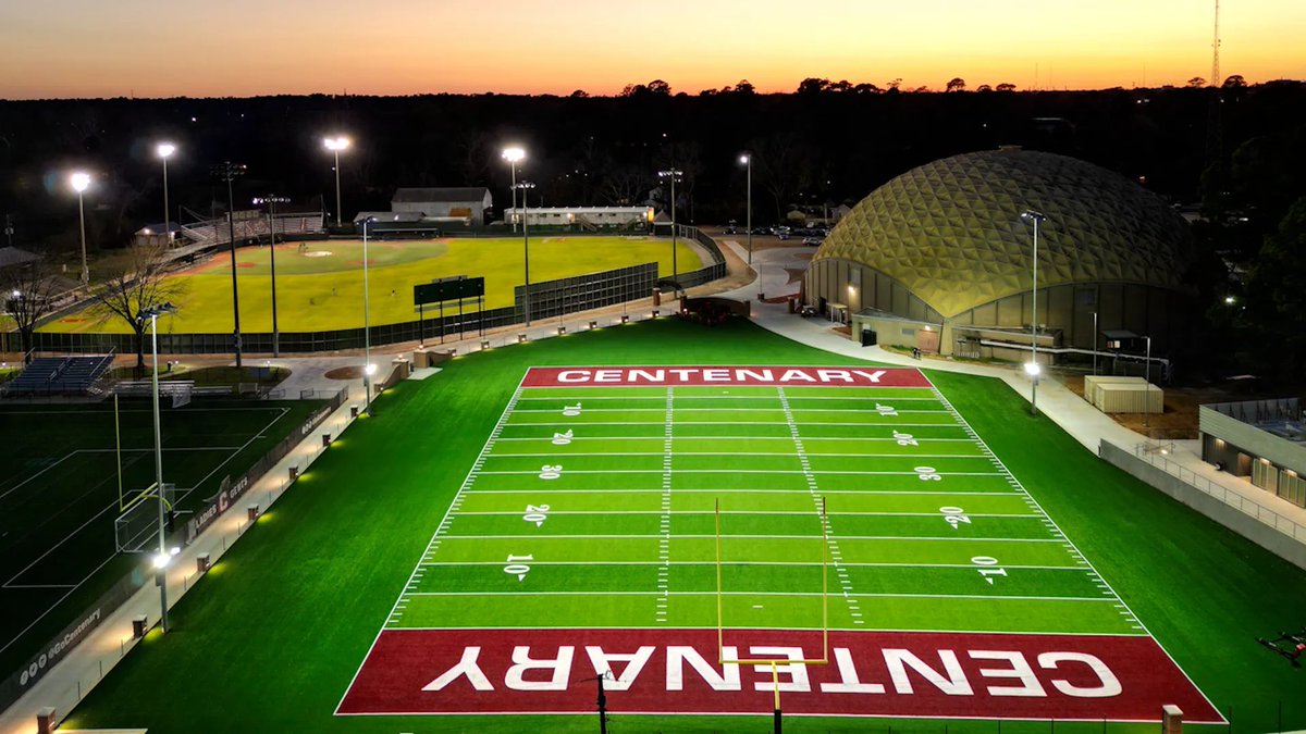 Blessed to have received an offer from Centenary College. #AGTG #blessed #football <a href="/coachbyrondawso/">Coach Byron Dawson</a> <a href="/CoachB_Wallace/">BRIAN WALLACE</a> <a href="/VCHS_fball/">Vandebilt Catholic Football</a>