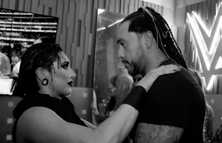 brutality4rhea's tweet photo. i already miss seeing our terror twins together on raw😪 https://t.co/zFgL0swEOl
