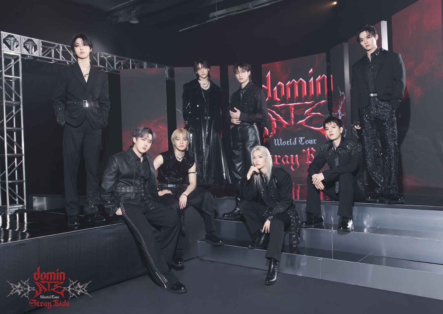 StrayKids dominATE TOUR会場限定　東京 大阪 リノ コンプ dominATE WORLD TOUR ⬇️ ✈ Next Stop - Japan Osaka 📷 Japan