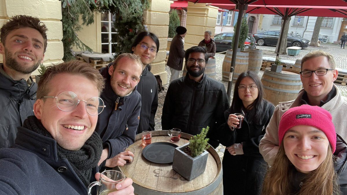 TobiasSchnitzer's tweet image. Yesterday, our team had an amazing Christmas party! Being passionate coffee lovers, we started the day at a pottery, crafting our own cups. Later, we enjoyed Glühwein at the Christmas market and ended the day with a breathtaking view from the top of the Freiburger Münster. 🎄✨