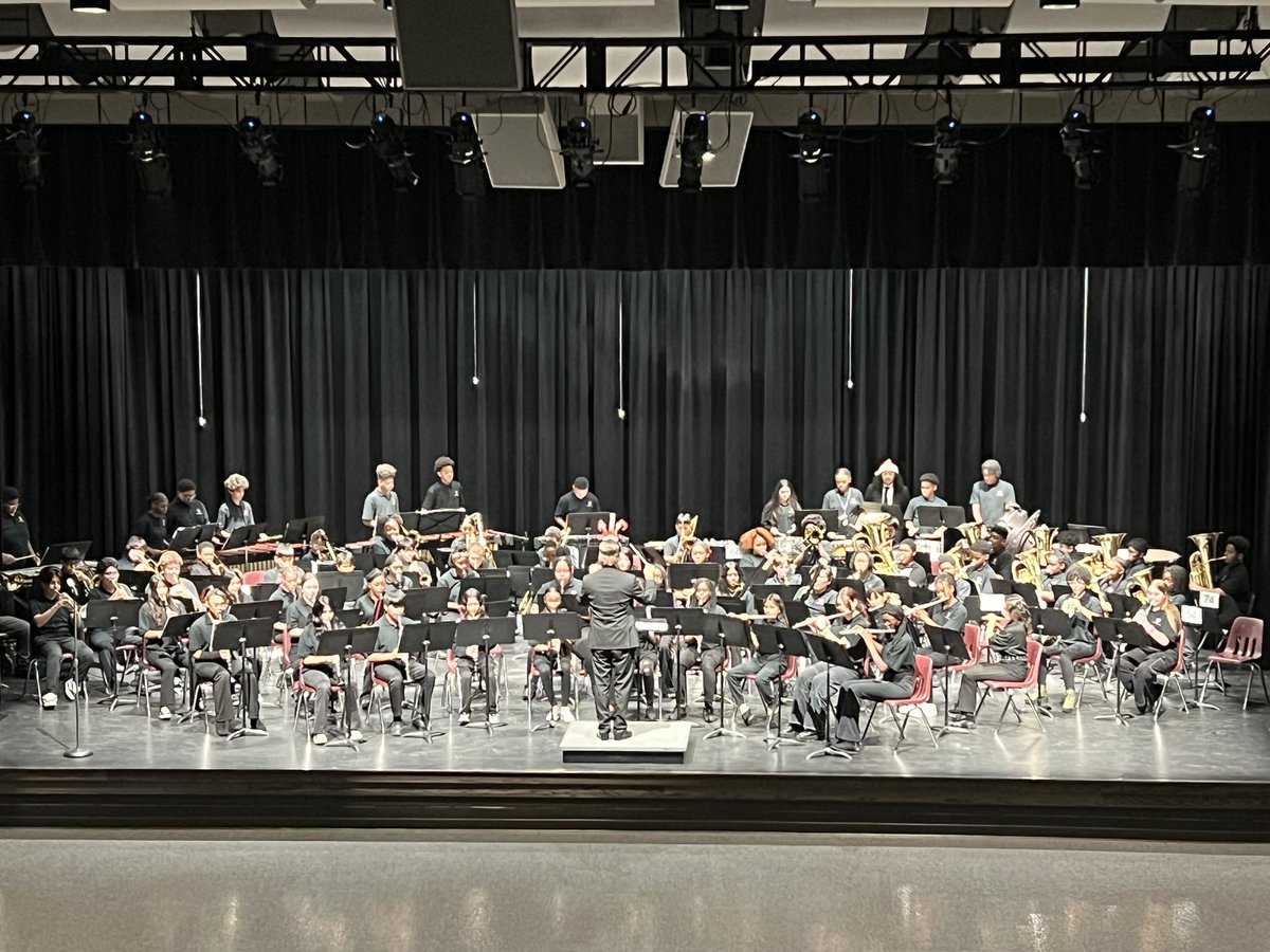 Belzer Athletics (@belzerathletics) on Twitter photo Congrats to all our BMS athletes and band on your performance tonight. You guys were great! GO BEARS!! <a href="/BelzerBears/">Belzer Middle School</a> Congrats to all our BMS athletes and band on your performance tonight. You guys were great! GO BEARS!! <a href="/BelzerBears/">Belzer Middle School</a>