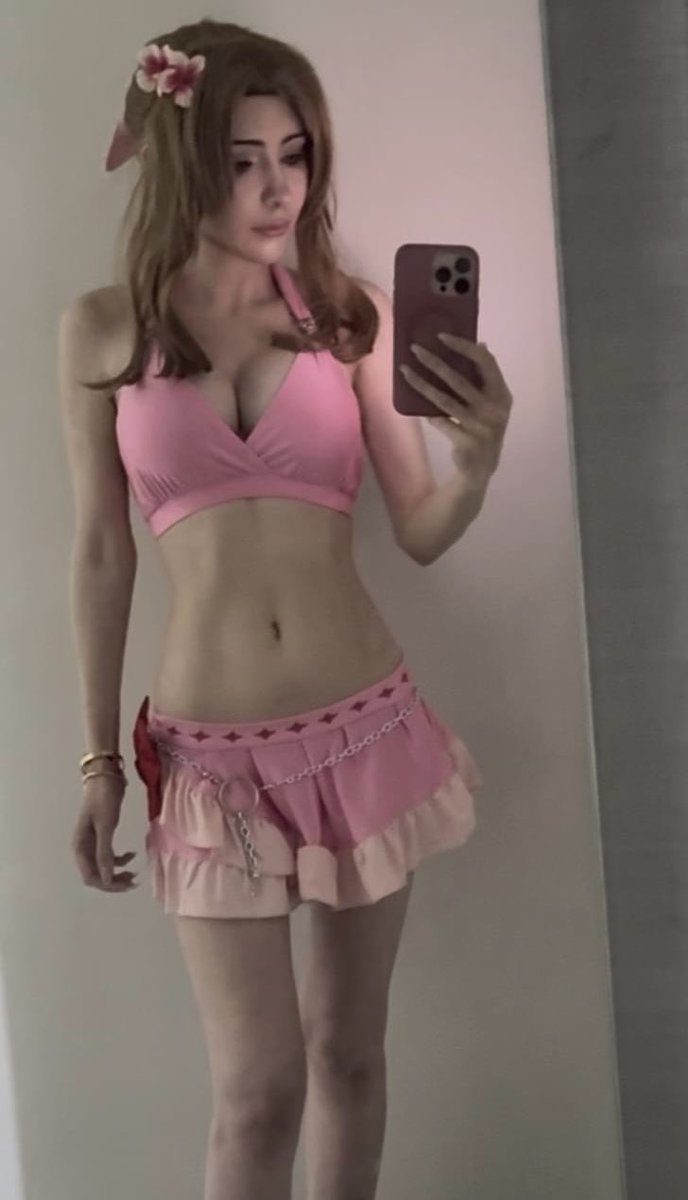My Aerith cosplay pink mermaid outfit 💗 #FF7 #Aerith #FF7Rebirth #aerithcosplay