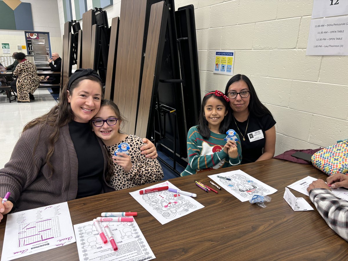 Rachel Stollar tweet media