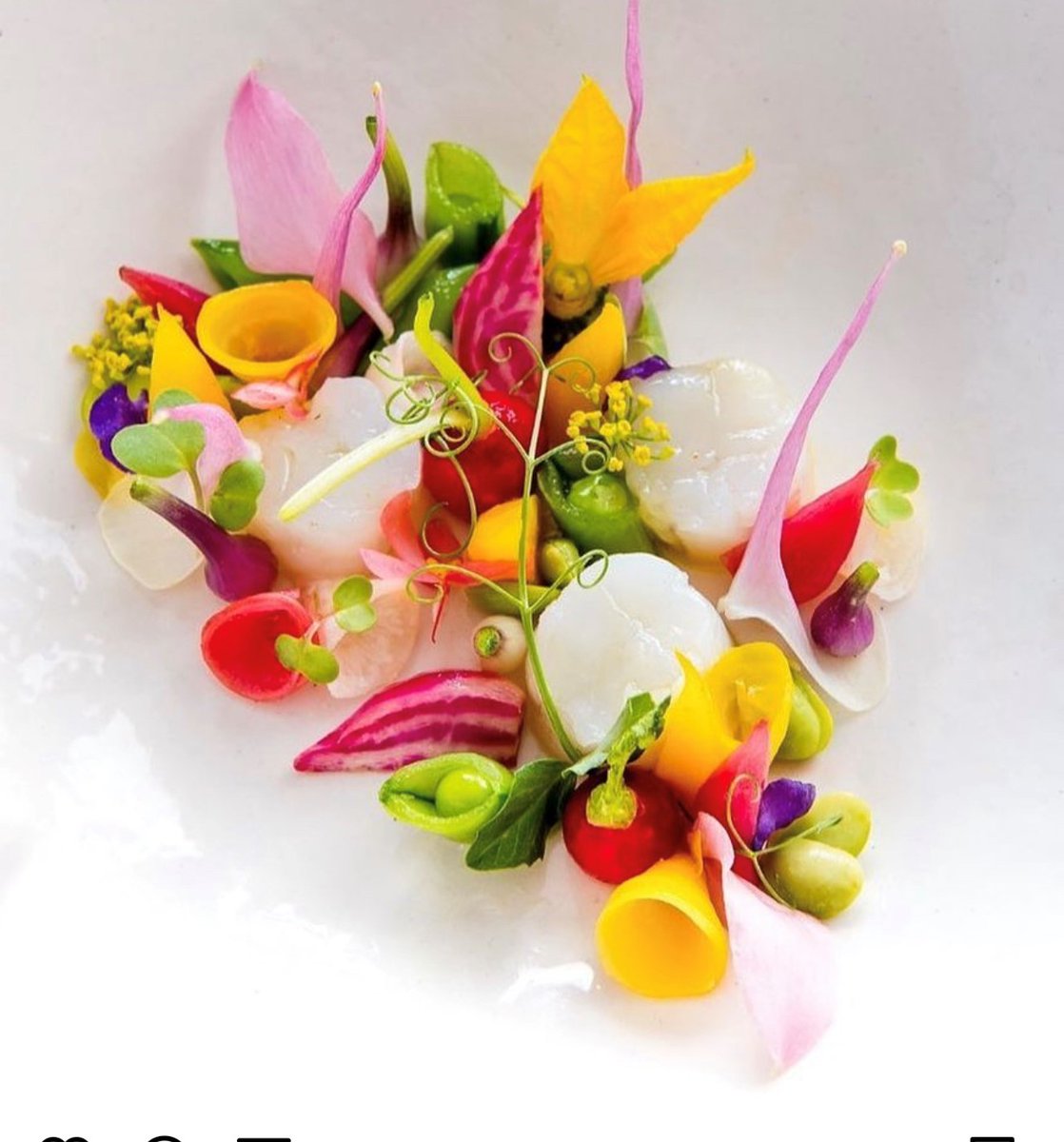 Culinairesher's tweet photo. 🌟 Join our culinary family! We're on the lookout for talented chefs and kitchen wizards to bring creativity and passion to our kitchen. Explore the exciting job opportunities at https://t.co/obho6Occig 🍽️✨ 
#CulinaryJobs #JoinUs https://t.co/5L2drmxS4p