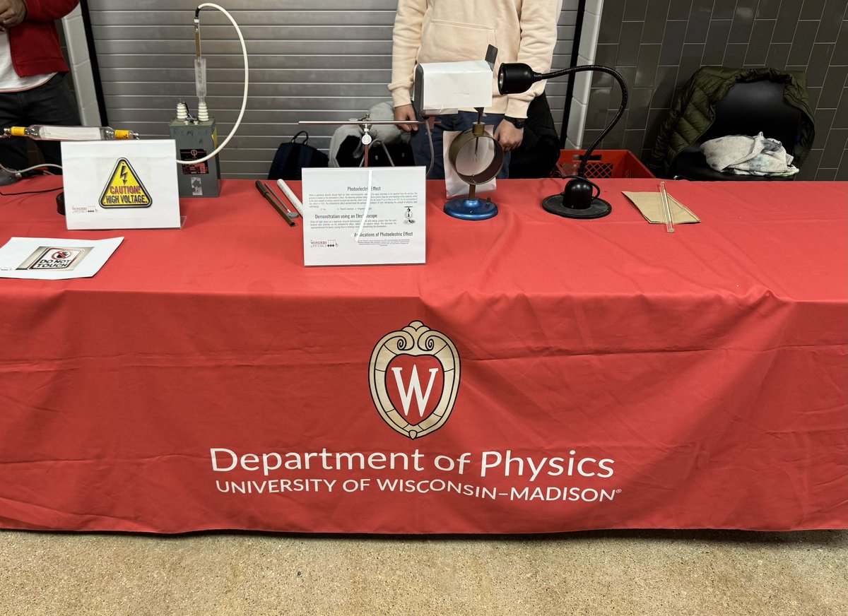 RaheemHashmani's tweet photo. On to the next event for today!

As a @UWMadPhysics Outreach Fellow, I’m at @MadisonEastHS performing a couple modern physics experiments with other Fellows. https://t.co/340g0R1TQN
