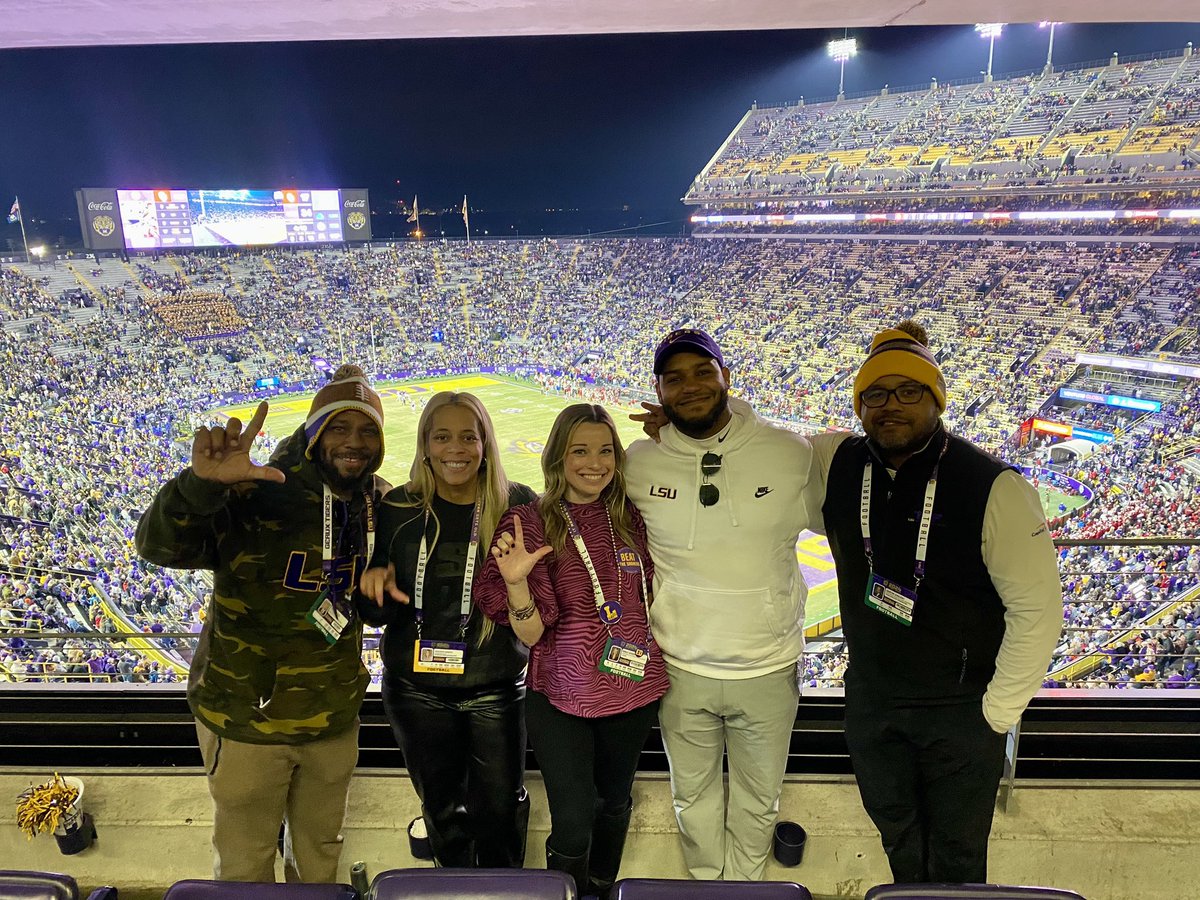 Emily Villere Dixon tweet media