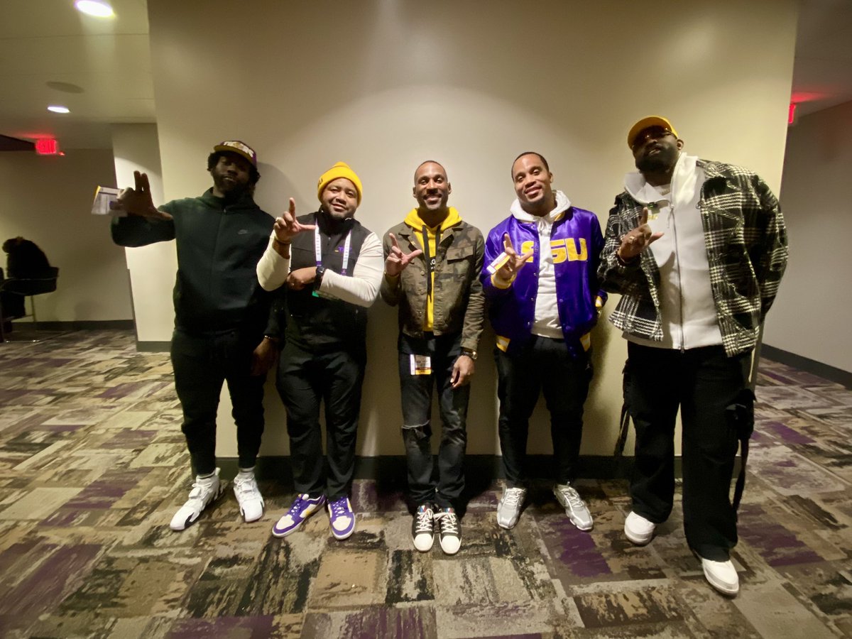 Emily Villere Dixon tweet media