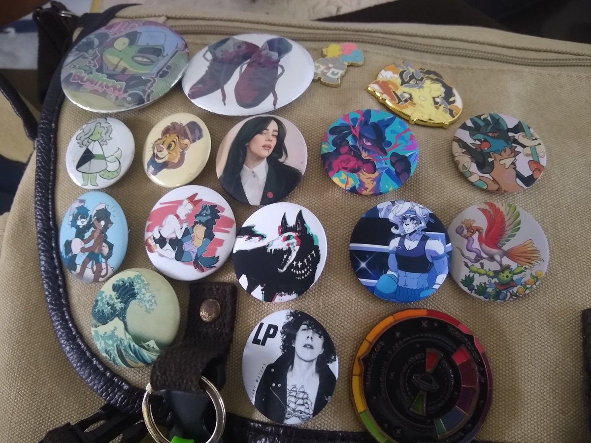 Highest quality backpack 👌(with a pin of <a href="/anty_art/">Anty🐀💙💛</a> ☝️)