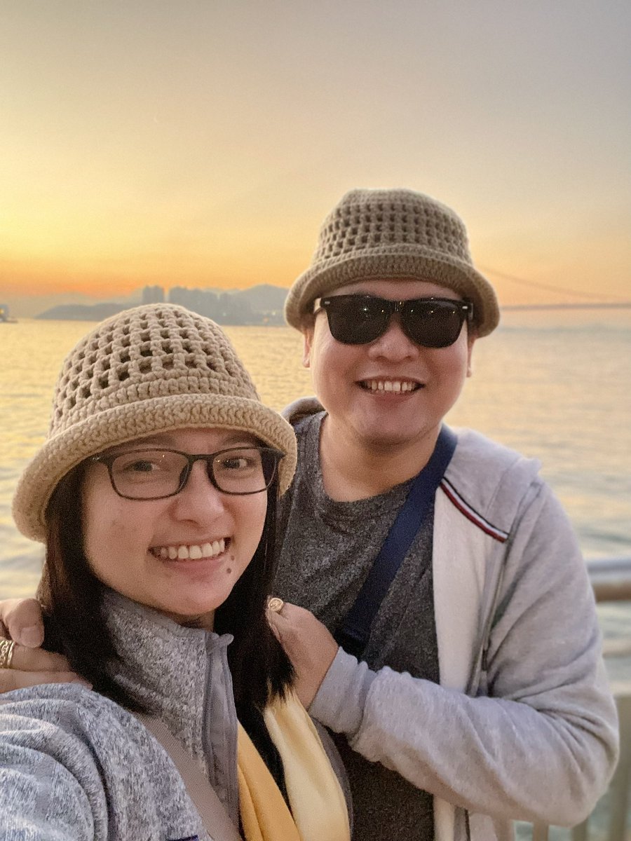 LesTweetNow's tweet photo. Chasing sunsets at Lido Beach, Ting Kau โ where the sky kisses the sea, and time itself takes a breath. ๐
#HongKongVibes #TingKau #SunsetMagic #HiddenGem #LesterizingJourney #SimplyDream #LesGo ๐ญ๐ฐ https://t.co/so5IyOdEkD