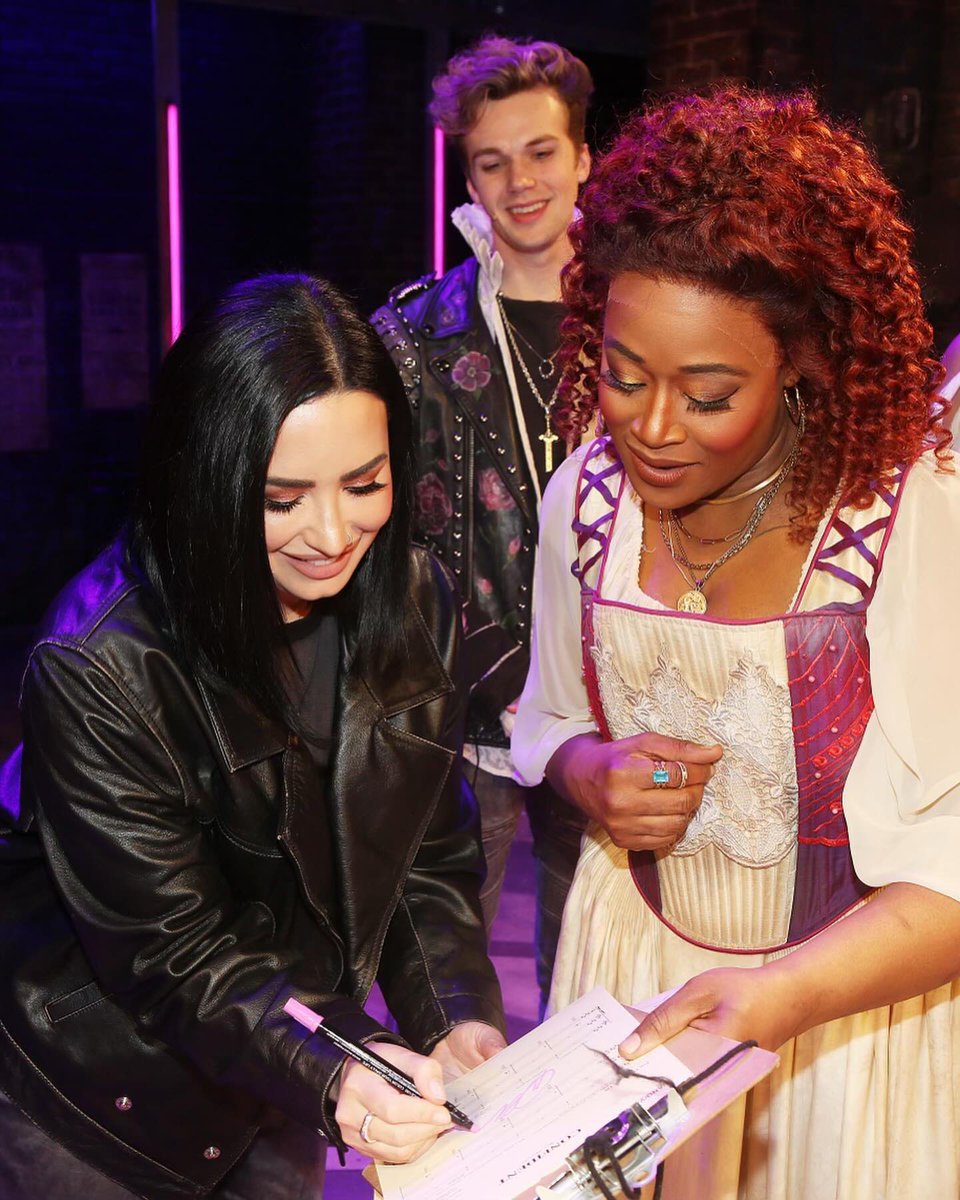 DemiFansFever's tweet photo. 09 Abril 2024 
Demi Lovato vía Instagram: https://t.co/EM42TnhBhO