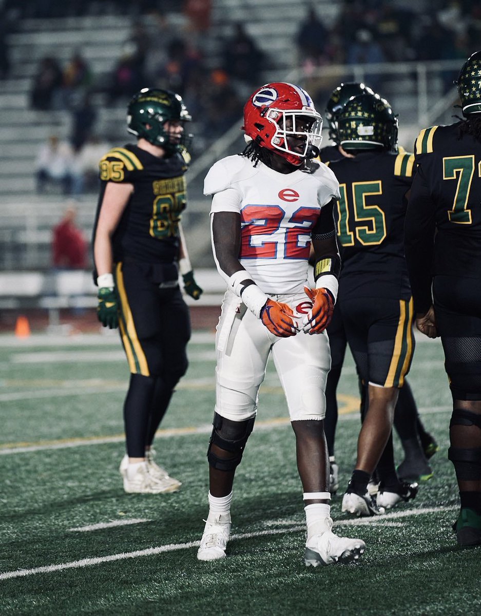 SBostonJr22's tweet photo. End Of the season Highlights/Stats
115 Total tackles , 5 TFL, 1 FF, 1 PB
6’1, 190 MLB, OLB
HIGHLIGHTS UP NOW ! @CoachSirrArchie @CoachJwill_ @CoachCarter_LT @CoachOsborneULM @CoachDJohnson01 @CoachAD__12 @VeewillM @BrianHawkins4 @LATechFB 
https://t.co/H85HV3A9da https://t.co/zIpxRAsHIk