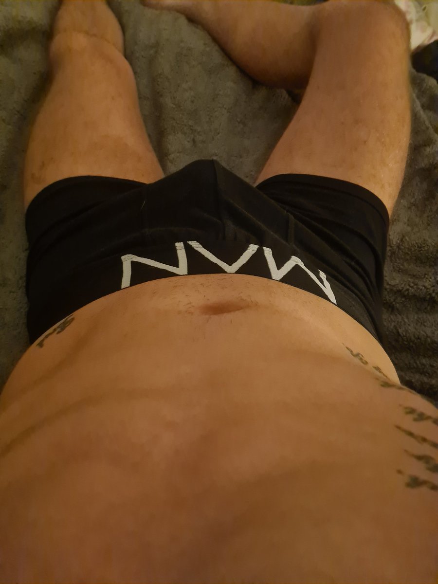 _billyian1's tweet photo. **First post**

Someone help me take these off...😈 https://t.co/fXj59Pg78O