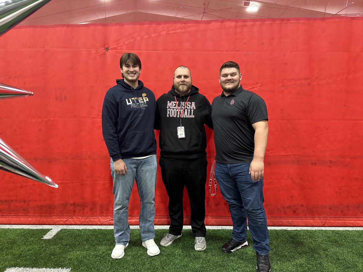 meador_coach's tweet photo. Beyond Proud of @owen_hollenbeck  and @slatonryder457  for signing today! Can’t wait to see you guys play at the next level! https://t.co/H320TL4mfO