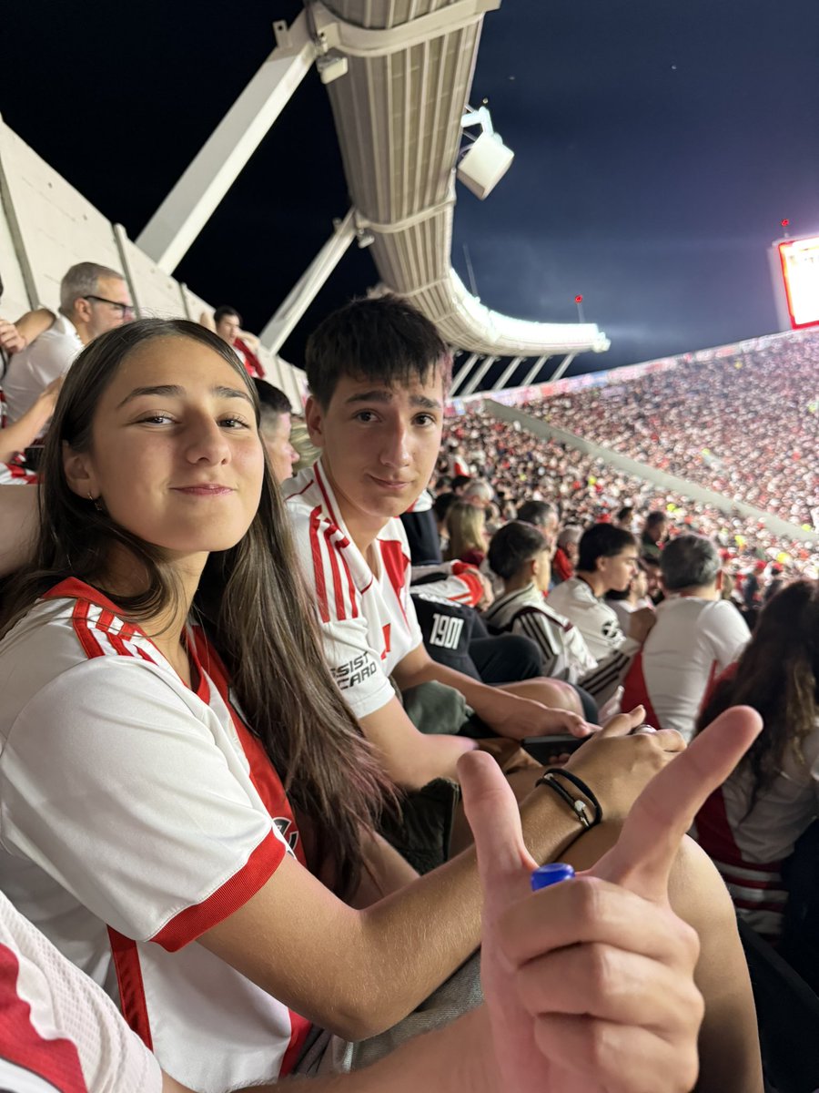 diegoar46's tweet photo. #fotomasmonumental https://t.co/xWY0J4P8YH