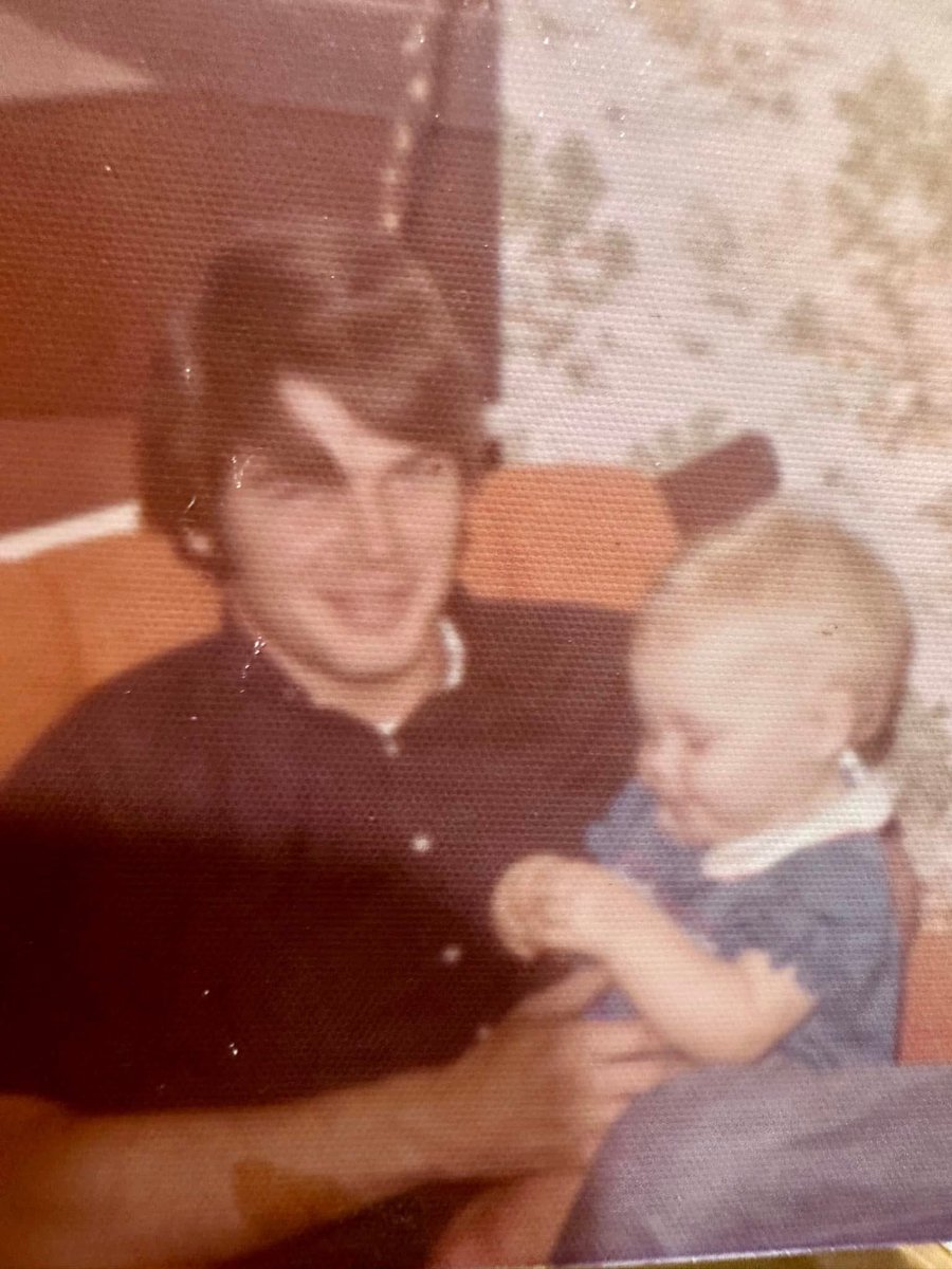 NeeCee77's tweet photo. Missing my friend on what would’ve been his 76th birthday. I can’t believe that he’s been gone for 20 years. https://t.co/60D7Bdxnd9
