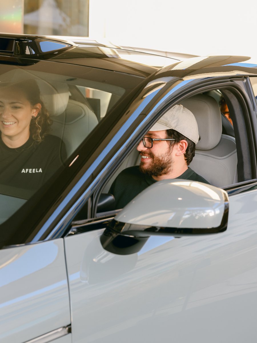 The AFEELA EV prototype from @shmafeela (Sony Honda Mobility) stopped by to let Qualcomm employees experience next-generation personalization and immersive entertainment. Powered by the <a href="/Snapdragon/">Snapdragon</a> #DigitalChassis, we can’t wait to see it on the road. #AFEELA